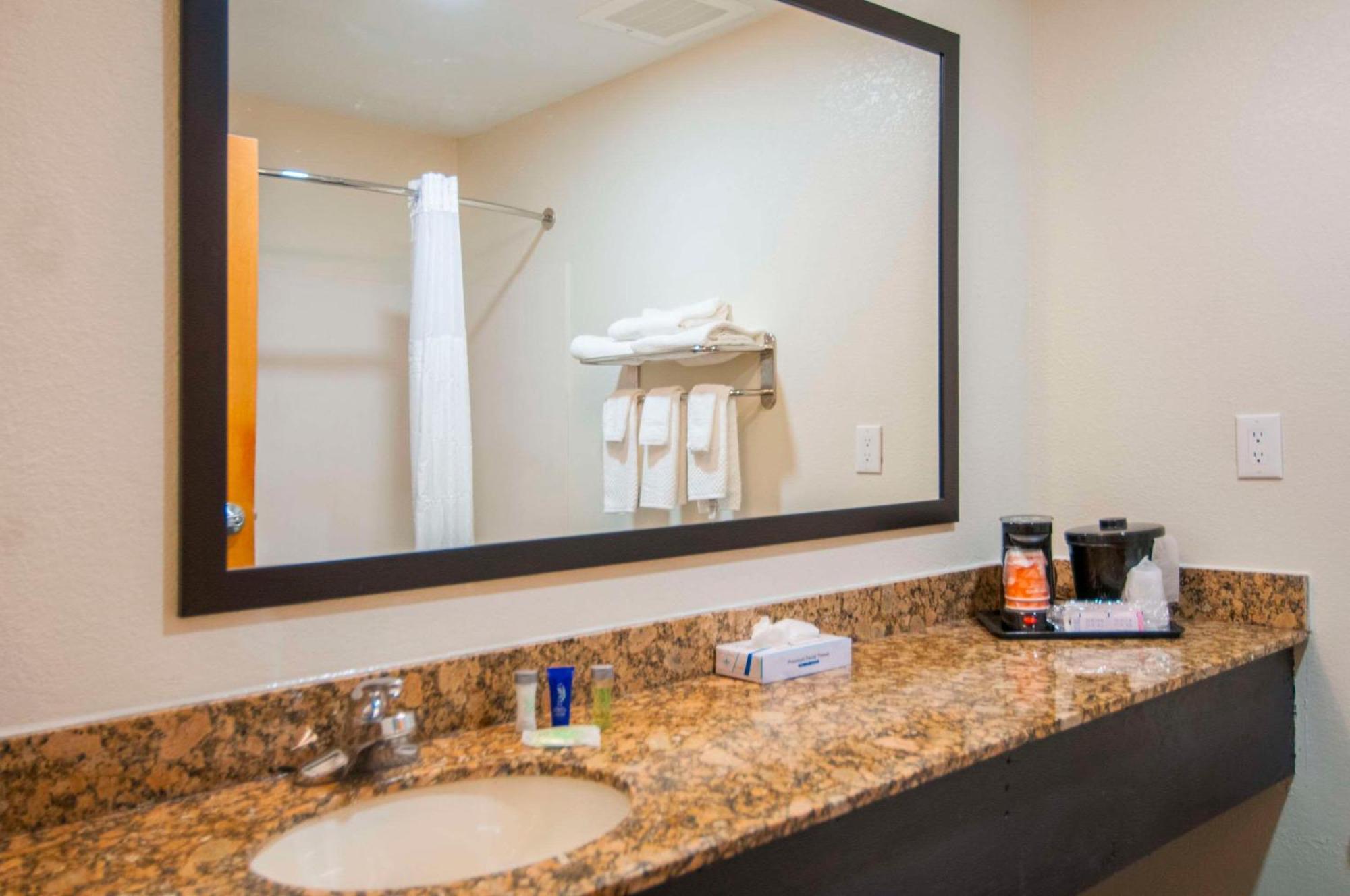 Sleep Inn & Suites Tuscaloosa Zewnętrze zdjęcie