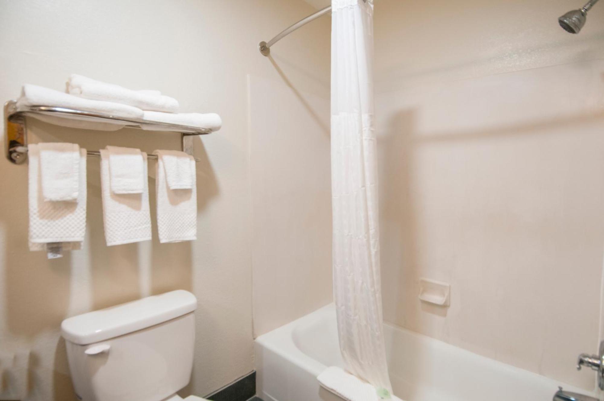 Sleep Inn & Suites Tuscaloosa Zewnętrze zdjęcie
